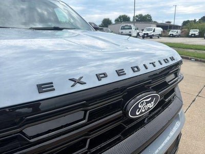 2027 Ford Expedition Max Platinum 4x4