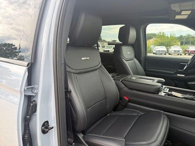 2027 Ford Expedition Max Platinum 4x4