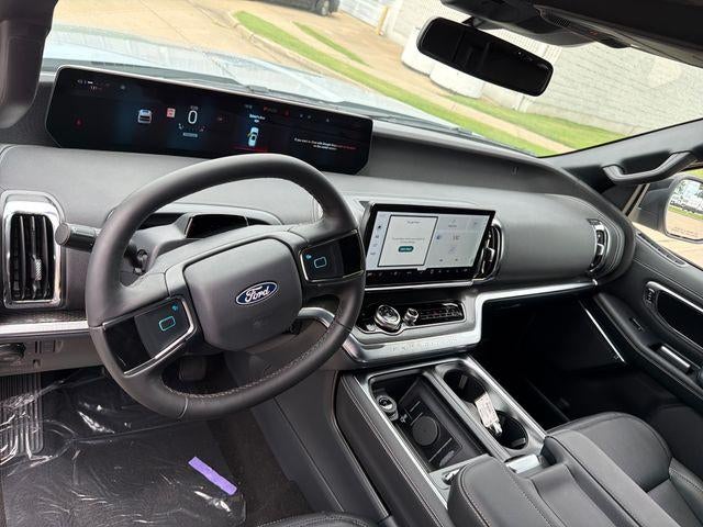 2027 Ford Expedition Max Platinum 4x4