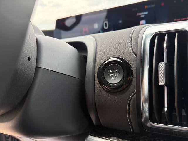 2027 Ford Expedition Max Platinum 4x4