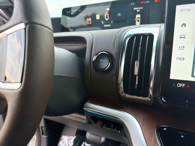 2027 Ford Expedition Max King Ranch 4x4