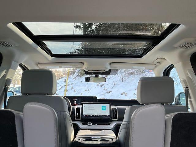 2025 Ford Expedition Active 4x4