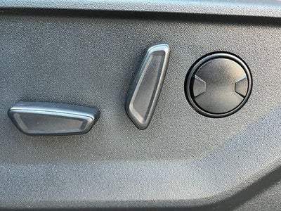 2025 Ford Expedition Active 4x4