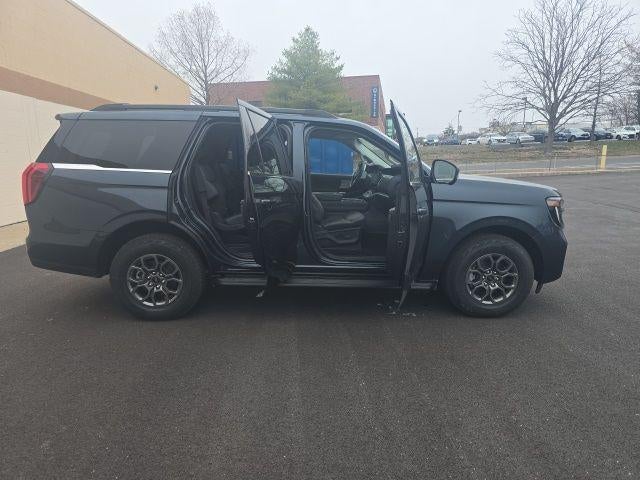 2026 Ford Expedition Active 4x4