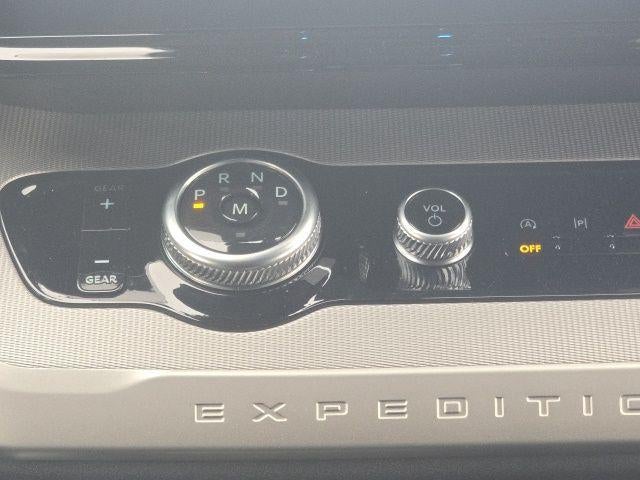 2026 Ford Expedition Active 4x4