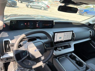 2027 Ford Expedition Active 4x4