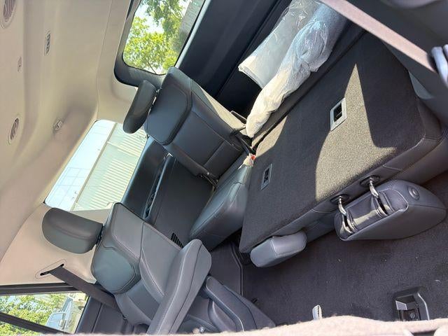 2027 Ford Expedition Active 4x4