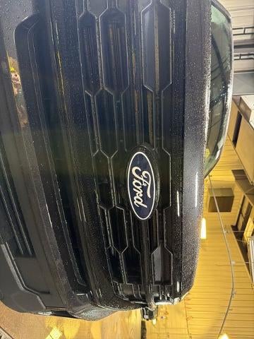 2027 Ford Expedition Active 4x4