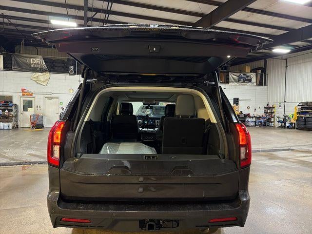 2027 Ford Expedition Active 4x4