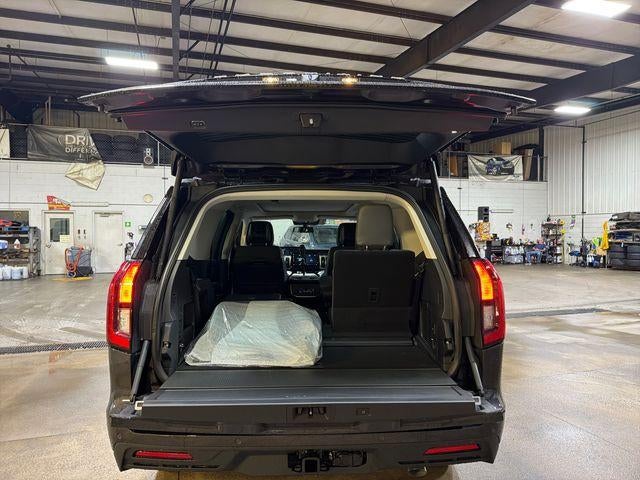 2027 Ford Expedition Active 4x4