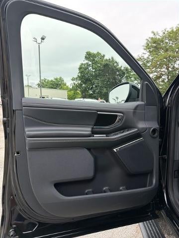 2027 Ford Expedition Platinum 4x4