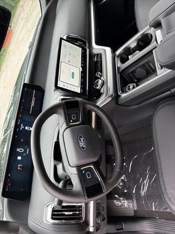 2027 Ford Expedition Platinum 4x4