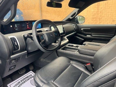 2025 Ford Expedition Platinum 4x4