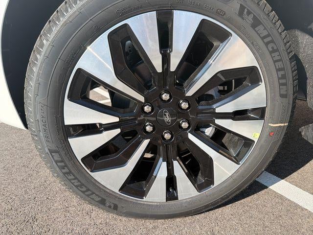 2027 Ford Expedition Platinum 4x4