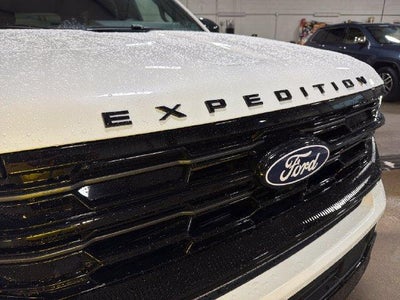 2027 Ford Expedition Platinum 4x4