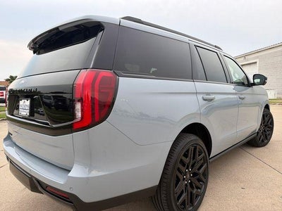 2027 Ford Expedition Platinum 4x4