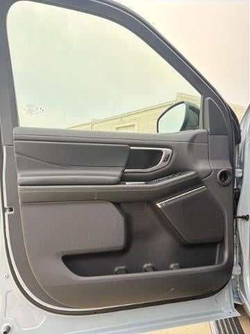 2027 Ford Expedition Platinum 4x4