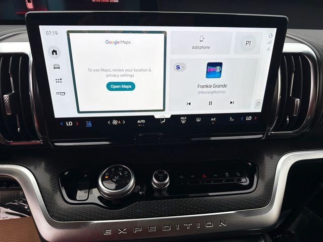 2027 Ford Expedition Platinum 4x4