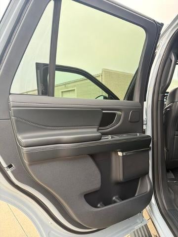 2027 Ford Expedition Platinum 4x4