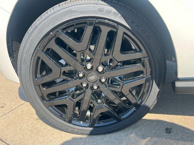 2027 Ford Expedition Platinum 4x4