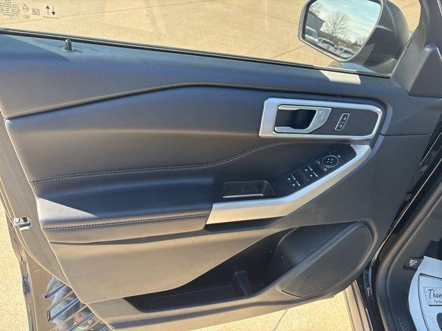 2023 Ford Explorer XLT 4WD