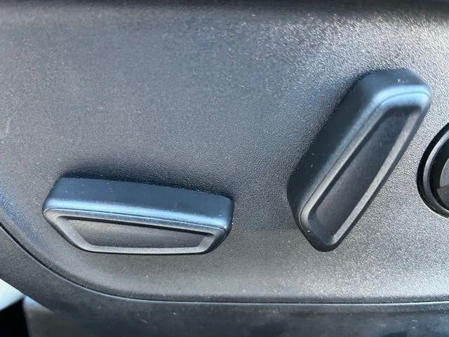 2022 Ford Explorer XLT 4WD