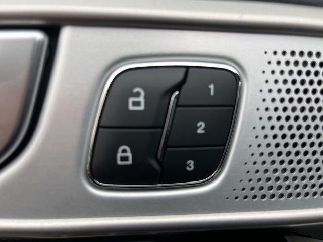 2023 Ford Explorer Limited 4WD