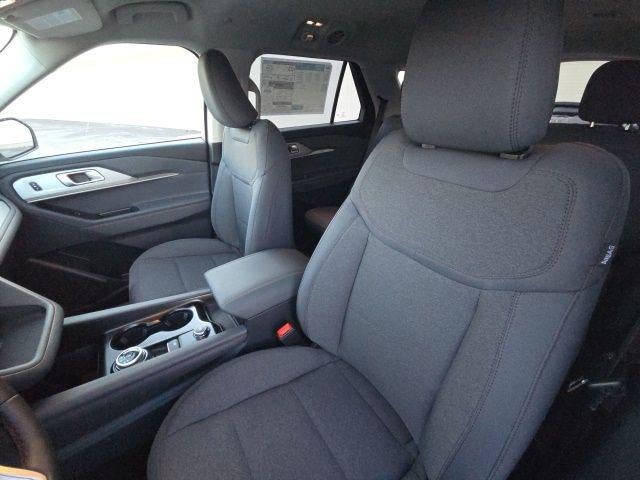 2026 Ford Explorer Active w/100A Pkg 4WD