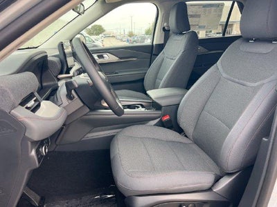 2026 Ford Explorer Active w/100A Pkg 4WD
