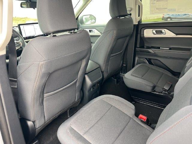 2026 Ford Explorer Active w/100A Pkg 4WD