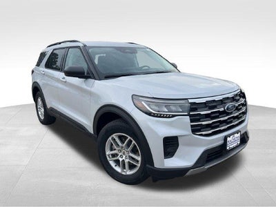 2026 Ford Explorer Active w/100A Pkg 4WD