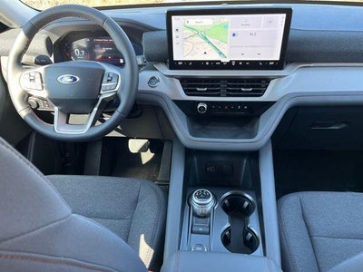2026 Ford Explorer Active w/100A Pkg 4WD