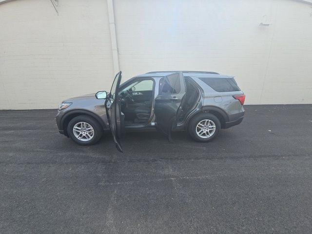 2026 Ford Explorer Active w/100A Pkg 4WD