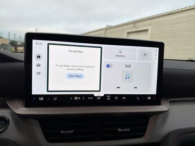 2026 Ford Explorer Active w/100A Pkg 4WD
