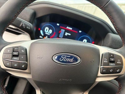 2026 Ford Explorer Active w/100A Pkg 4WD