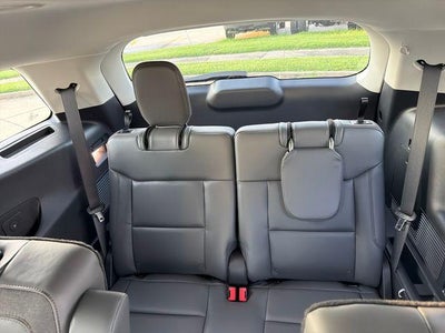 2026 Ford Explorer Active w/100A Pkg 4WD