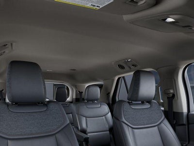 2027 Ford Explorer Active w/100A Pkg 4WD