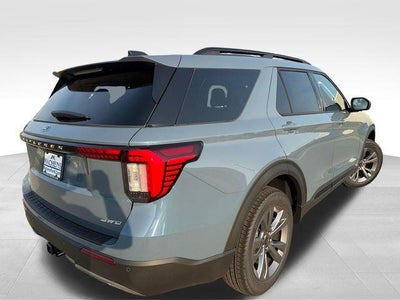 2026 Ford Explorer Active w/100A Pkg 4WD