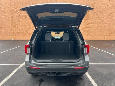 2027 Ford Explorer Active w/100A Pkg 4WD