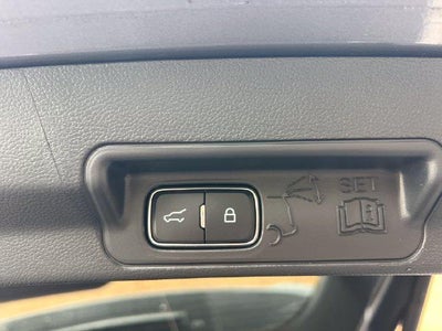 2027 Ford Explorer Active w/100A Pkg 4WD