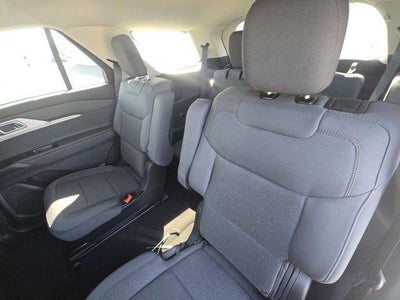 2026 Ford Explorer Active w/100A Pkg 4WD