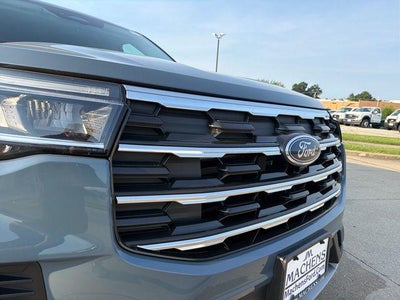 2026 Ford Explorer Active w/100A Pkg 4WD