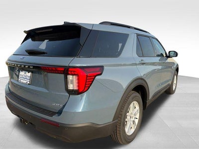 2026 Ford Explorer Active w/100A Pkg 4WD