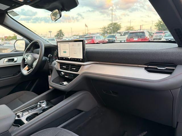 2027 Ford Explorer Active w/100A Pkg 4WD