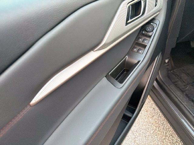 2027 Ford Explorer Active w/100A Pkg 4WD