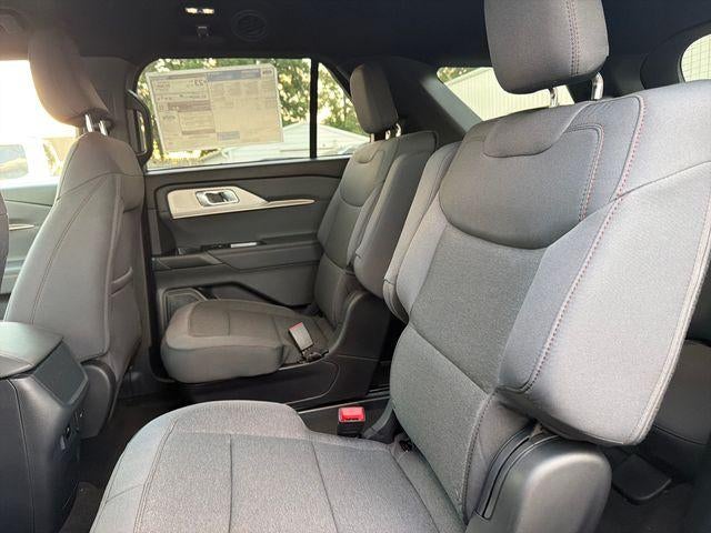 2027 Ford Explorer Active w/100A Pkg 4WD