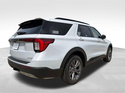 2026 Ford Explorer Active w/100A Pkg 4WD