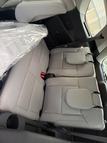 2026 Ford Explorer Active w/100A Pkg 4WD