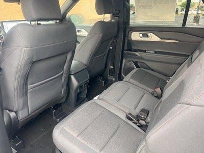 2027 Ford Explorer Active w/100A Pkg 4WD