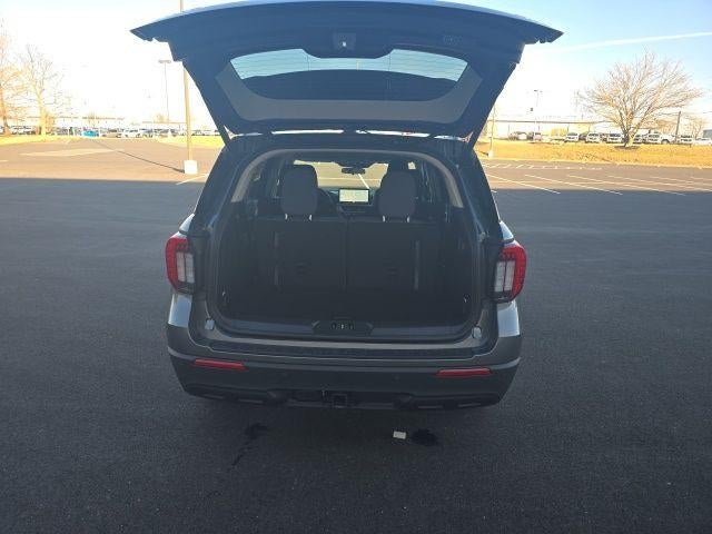 2026 Ford Explorer Active w/100A Pkg 4WD